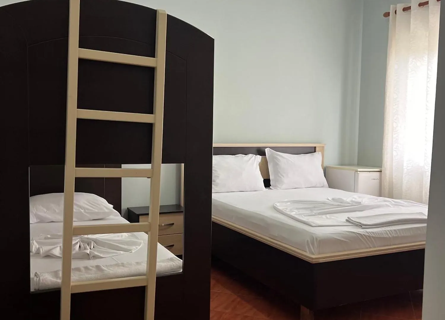 Hotel Kristal Shëngjin 3*,  Albania